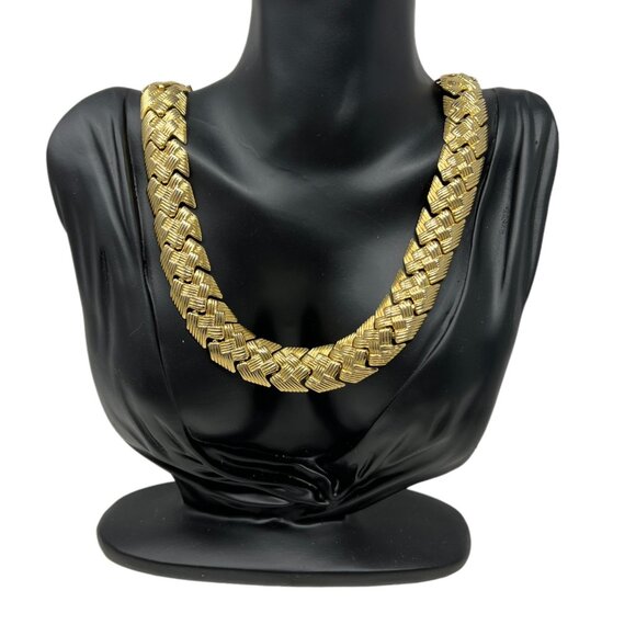 Gold Tone Choker Chain Braided Style Box Clasp 18 inch - Picture 7 of 7